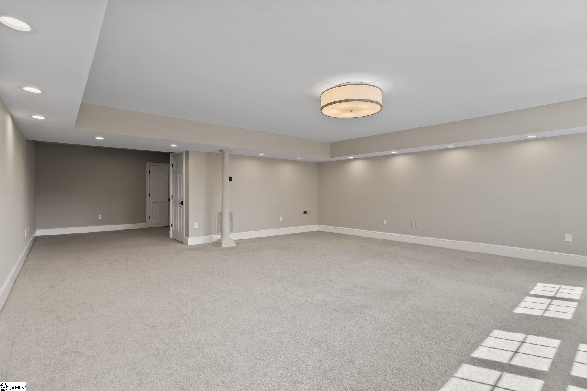 Landrum, South Carolina 29356, United States, 4 Bedrooms Bedrooms, ,4 BathroomsBathrooms,Residential,Active,124644