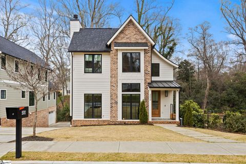 Photo of 202 Cammer Avenue, Greenville, SC 29605 (MLS # 1585686)
