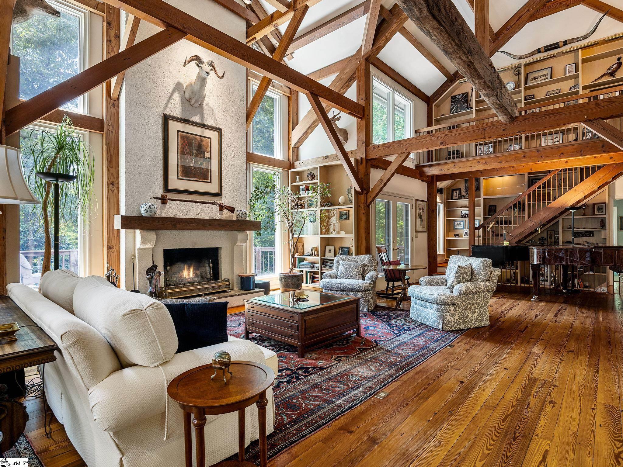 1360 Skunk Hollow Road