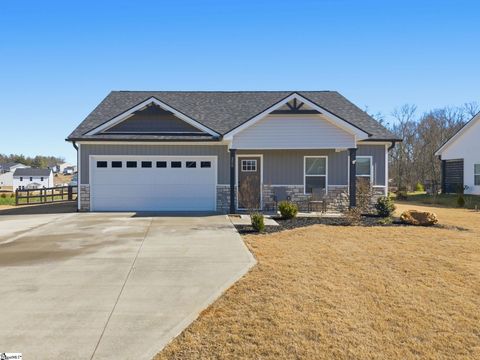 Photo of 255 R C Thompson Road, Chesnee, SC 29323 (MLS # 1582071)