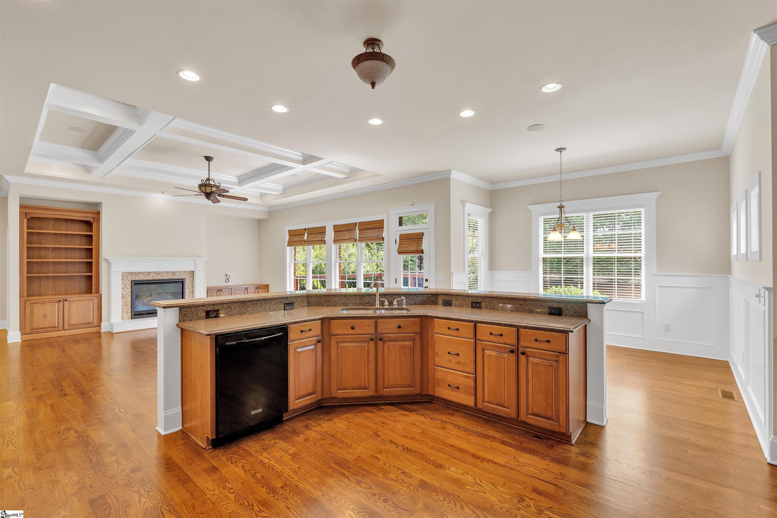 Simpsonville, South Carolina 29681, United States, 5 Bedrooms Bedrooms, ,4 BathroomsBathrooms,Residential,Active,174036