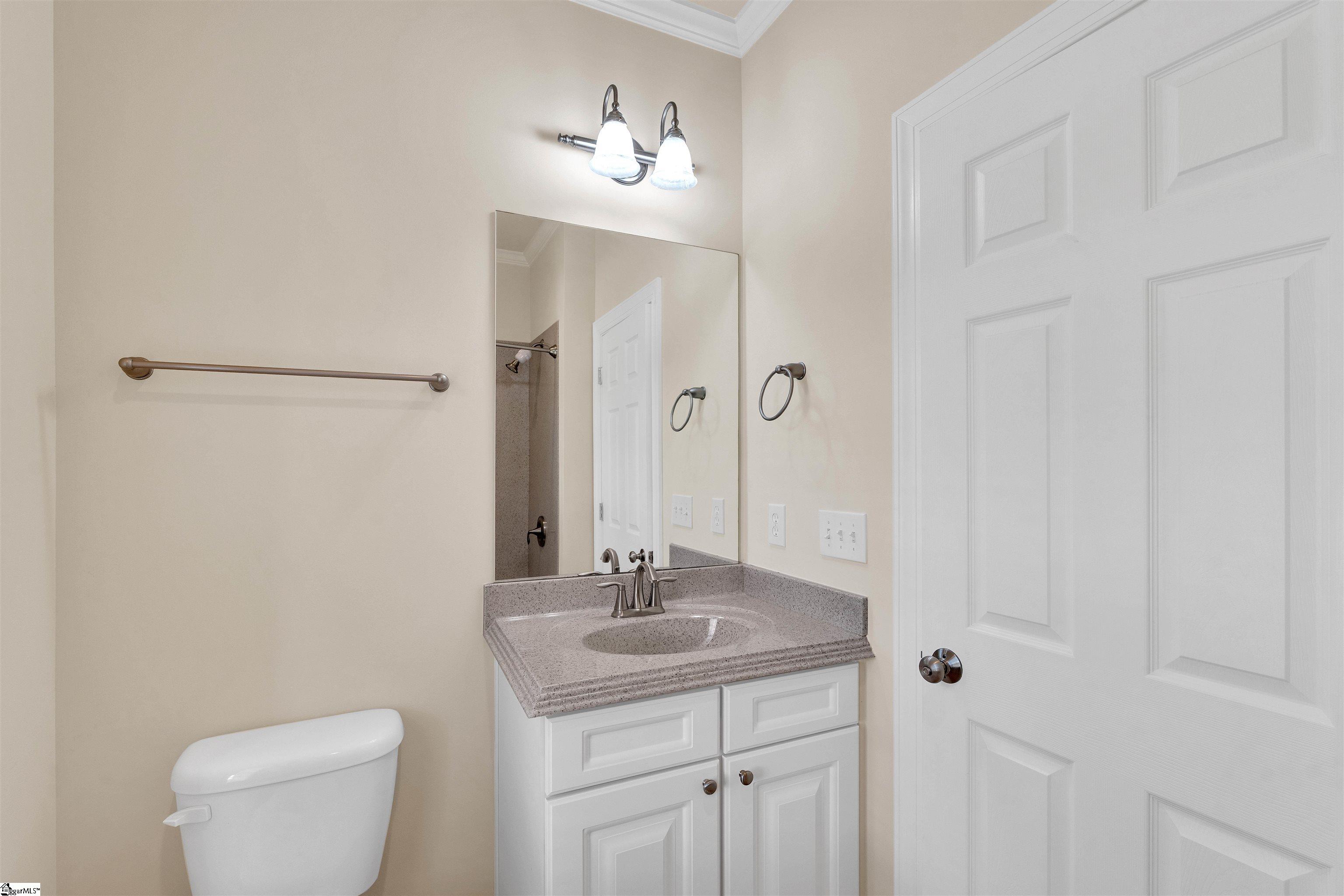 Simpsonville, South Carolina 29681, United States, 5 Bedrooms Bedrooms, ,4 BathroomsBathrooms,Residential,Active,174036