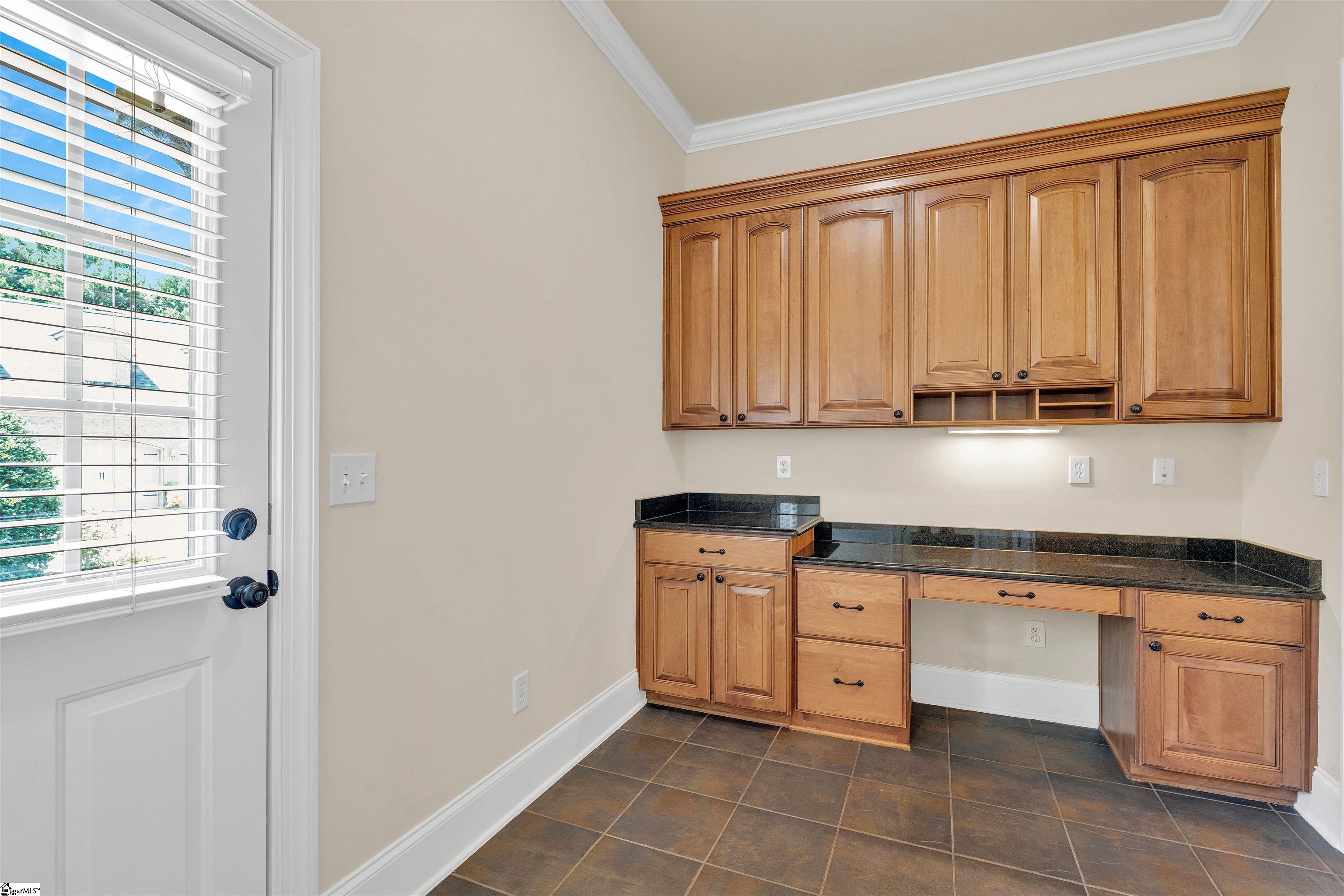 Simpsonville, South Carolina 29681, United States, 5 Bedrooms Bedrooms, ,4 BathroomsBathrooms,Residential,Active,174036