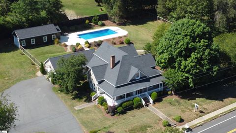 305 E Prince Road Landrum SC 29356
