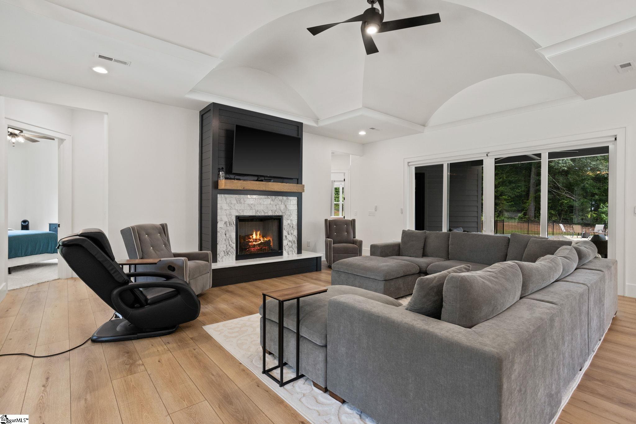 421 Lynn Road