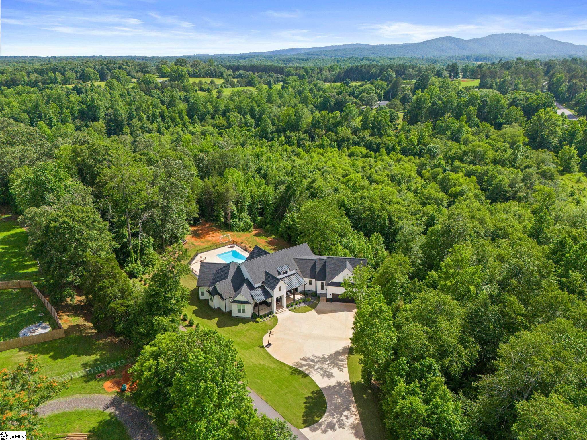 421 Lynn Road