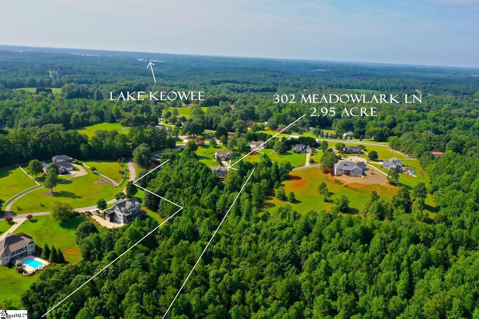 302 Meadowlark Lane