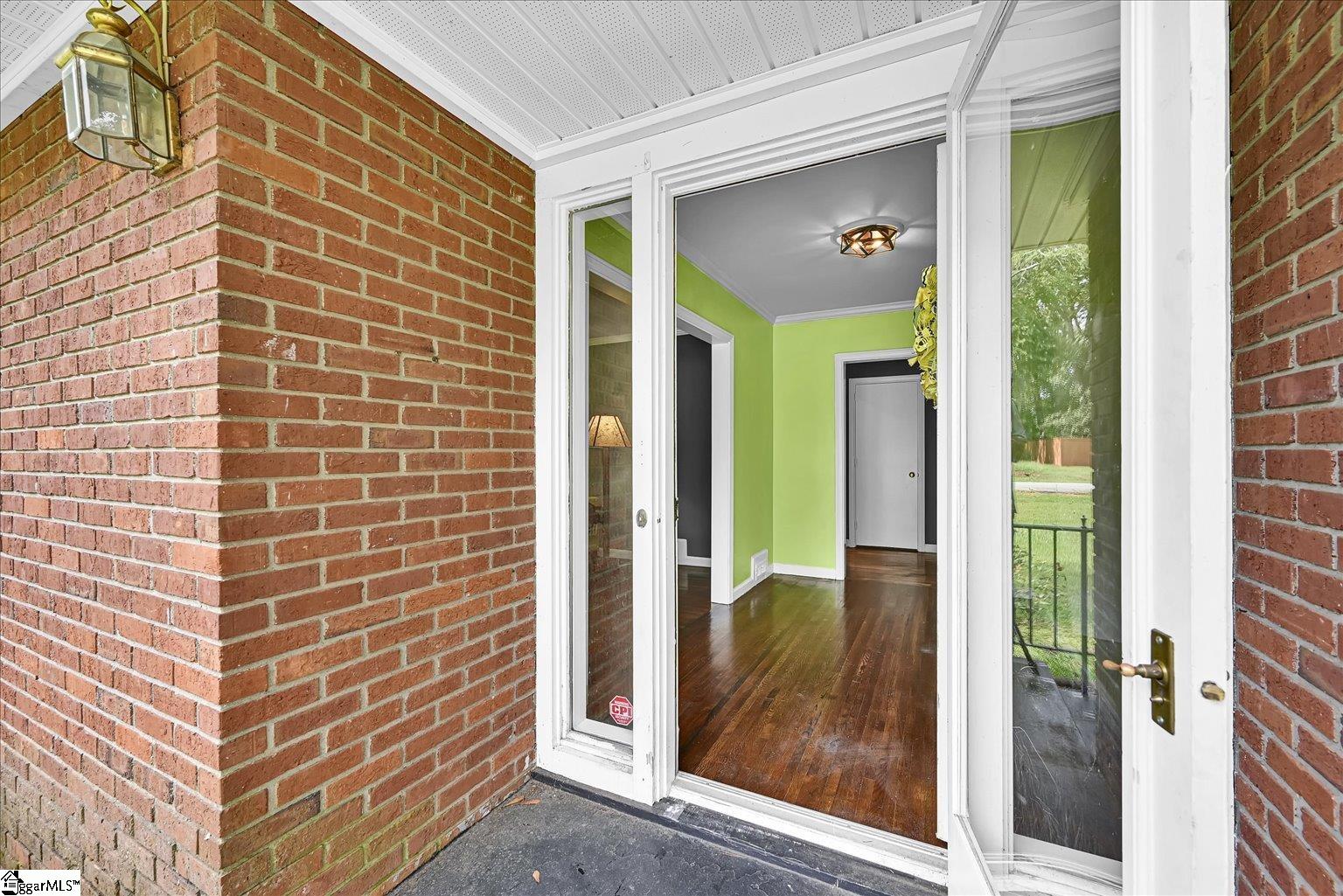 1102 Greenacres