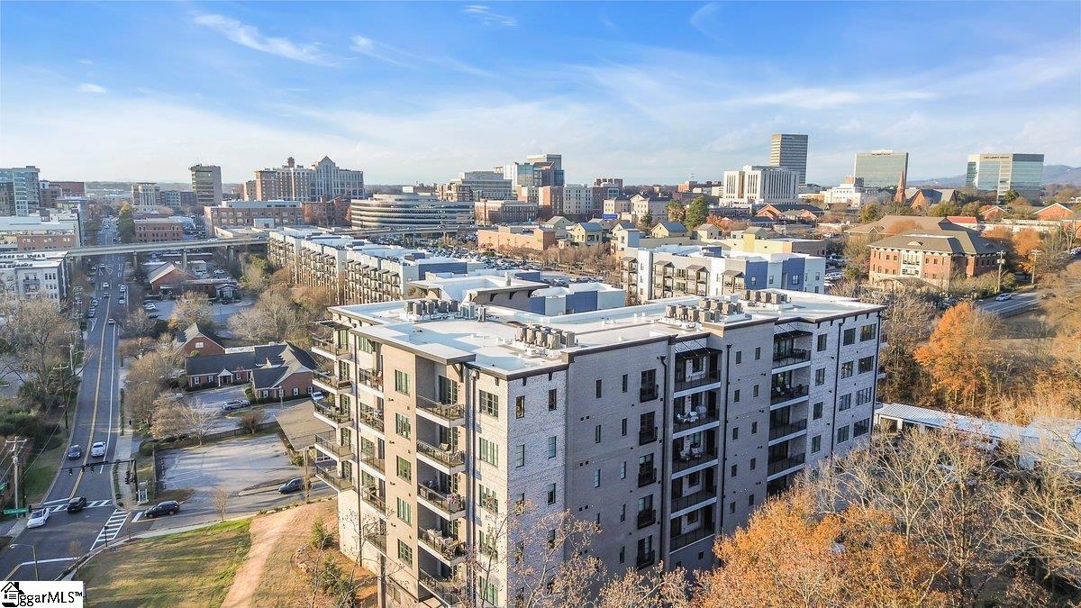 Greenville, South Carolina 29601, United States, 2 Bedrooms Bedrooms, ,2 BathroomsBathrooms,Residential,Active,75822