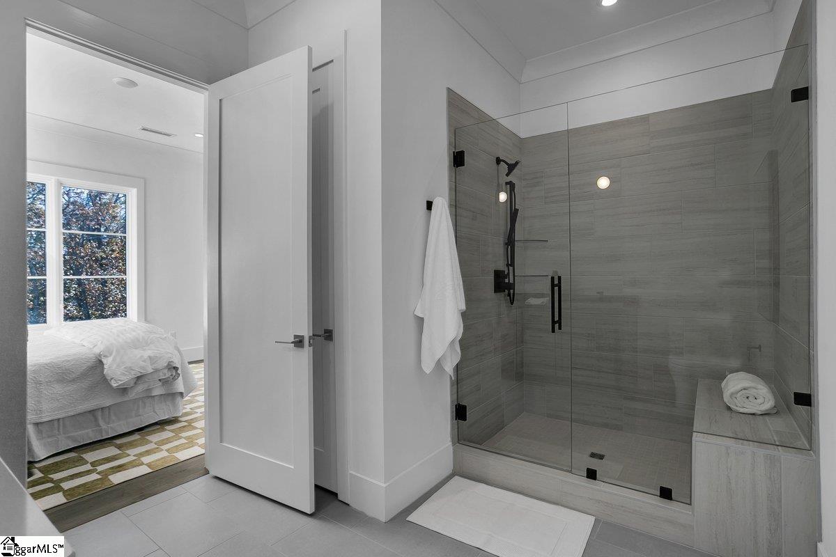 Greenville, South Carolina 29601, United States, 2 Bedrooms Bedrooms, ,2 BathroomsBathrooms,Residential,Active,75822