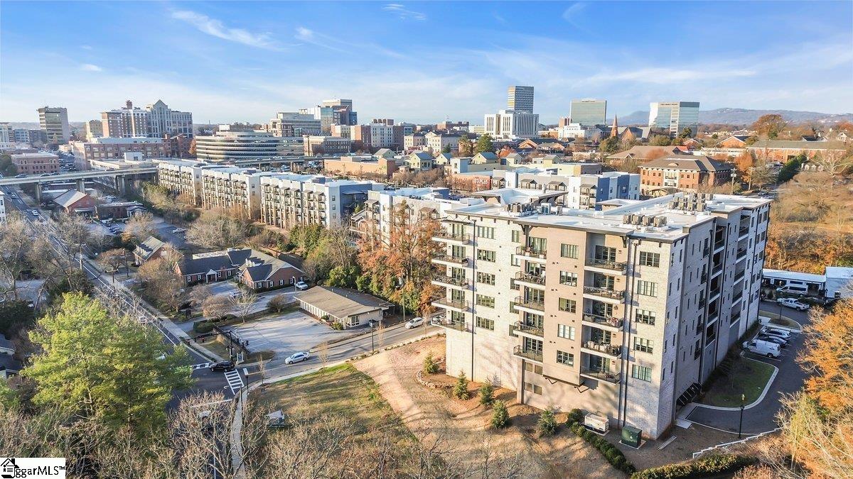 Greenville, South Carolina 29601, United States, 2 Bedrooms Bedrooms, ,2 BathroomsBathrooms,Residential,Active,75822