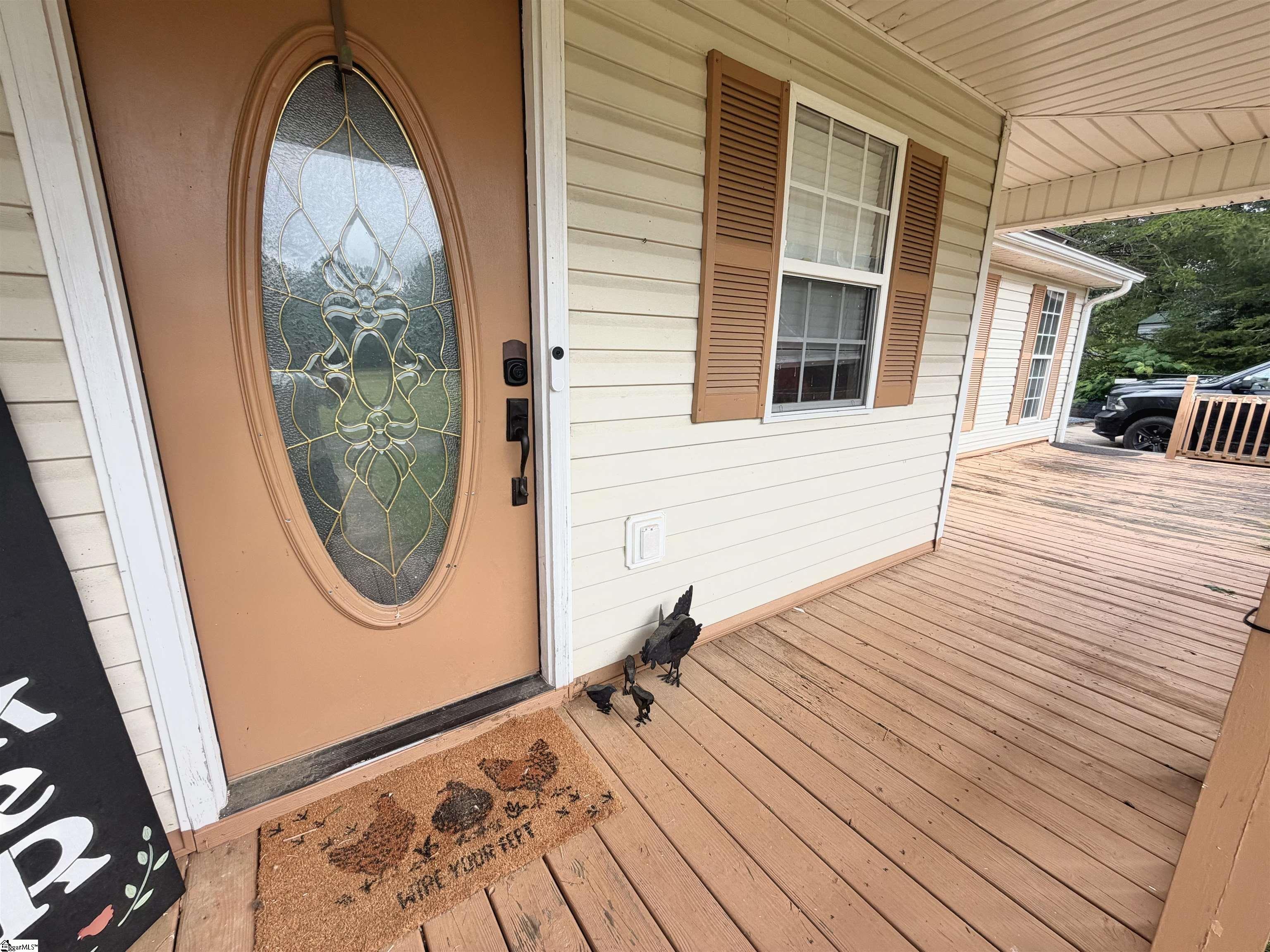 588 Douglas Road - Photo 4