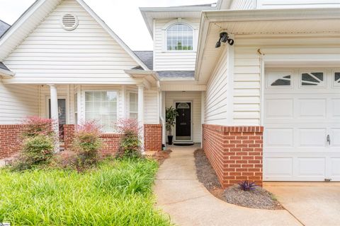 Photo of 608 Glassyrock Court, Greer, SC 29650 (MLS # 1590397)