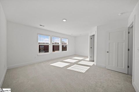 Tiny photo for 8 Redfield Place, Simpsonville, SC 29681 (MLS # 1584455)