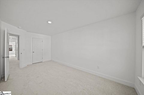 Tiny photo for 8 Redfield Place, Simpsonville, SC 29681 (MLS # 1584455)