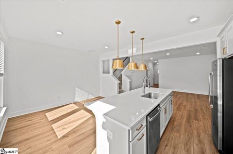 Tiny photo for 8 Redfield Place, Simpsonville, SC 29681 (MLS # 1584455)
