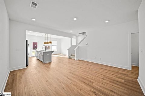 Tiny photo for 8 Redfield Place, Simpsonville, SC 29681 (MLS # 1584455)