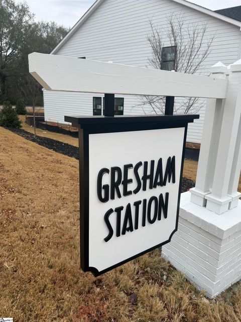 Tiny photo for 8 Redfield Place, Simpsonville, SC 29681 (MLS # 1584455)