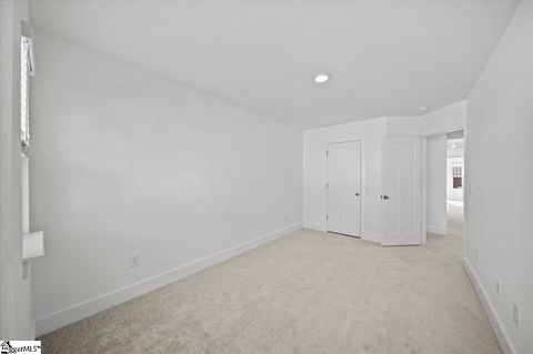 Tiny photo for 8 Redfield Place, Simpsonville, SC 29681 (MLS # 1584455)