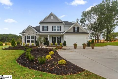 Photo of 27 Bramall Drive, Greer, SC 29651 (MLS # 1589950)