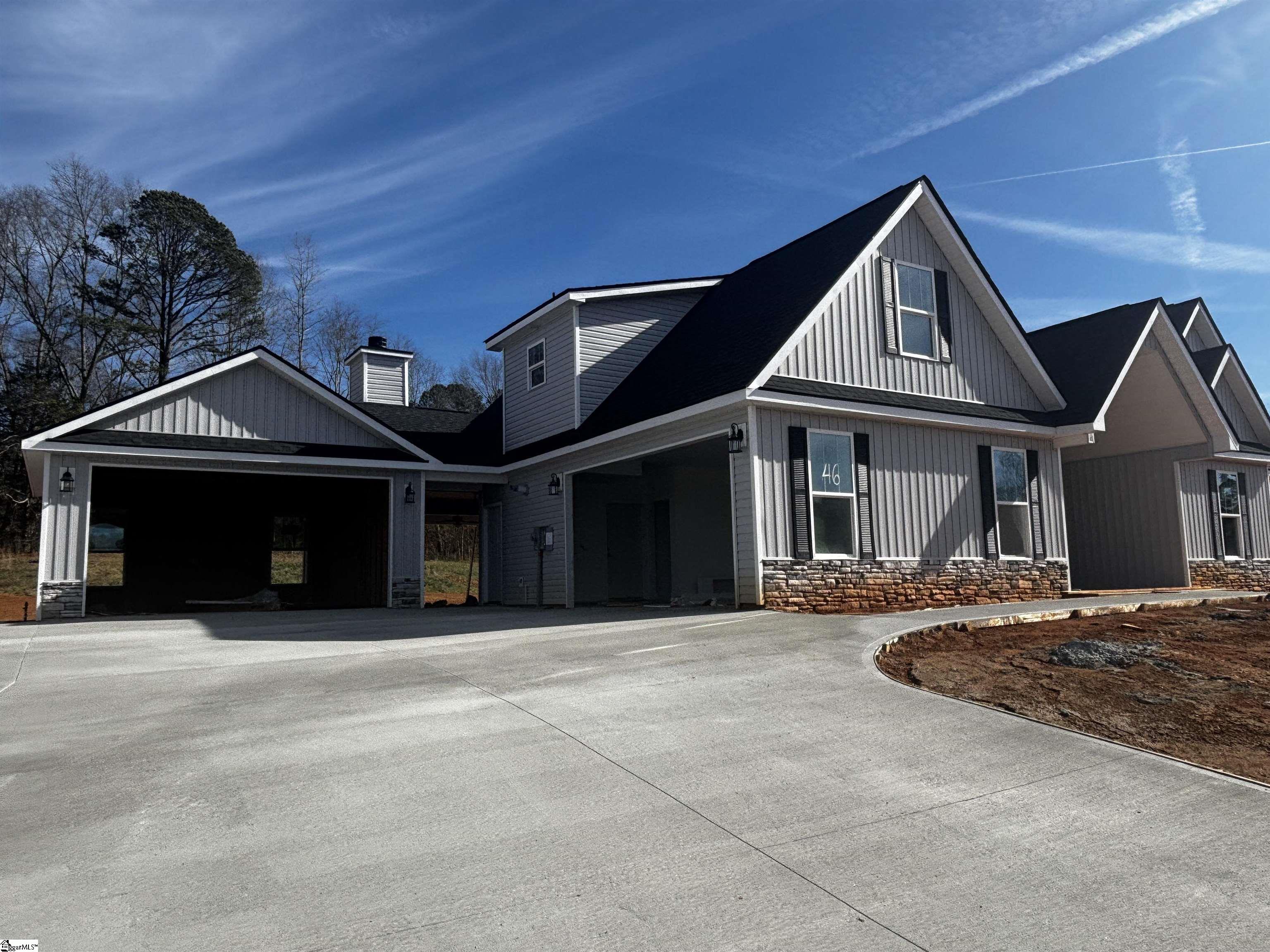 110 Hintons Farm Drive