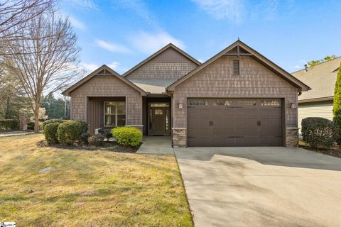 Photo of 201 Ashler Drive, Greer, SC 29650 (MLS # 1586261)