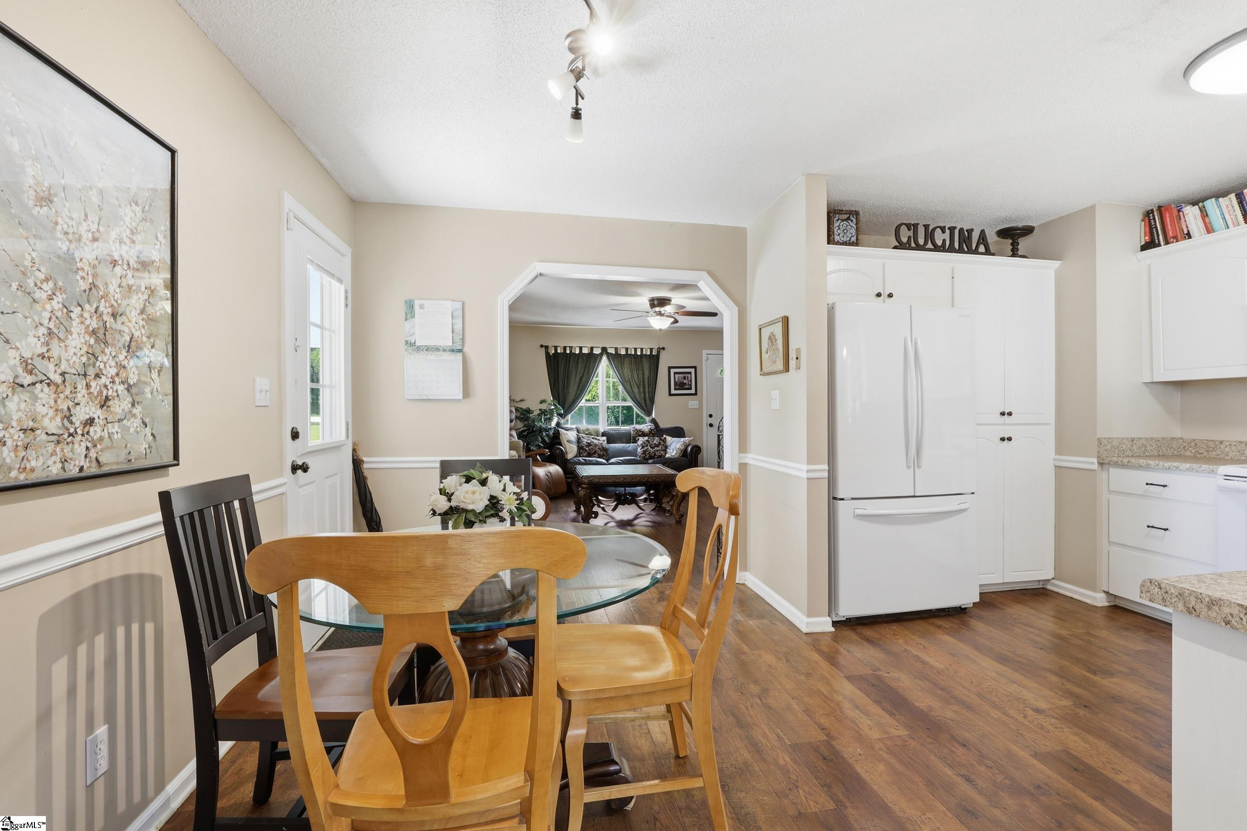 290 Dickson Road