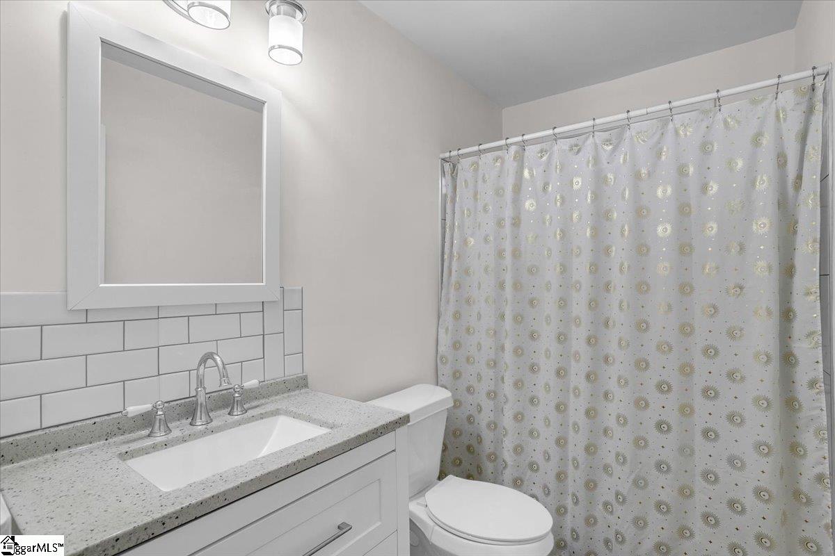 Piedmont, South Carolina 29673, United States, 3 Bedrooms Bedrooms, ,3 BathroomsBathrooms,Residential,Active,102849