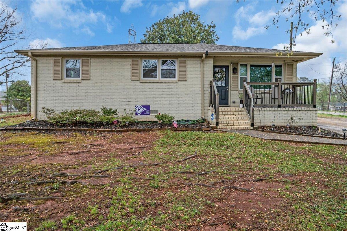 Piedmont, South Carolina 29673, United States, 3 Bedrooms Bedrooms, ,3 BathroomsBathrooms,Residential,Active,102849