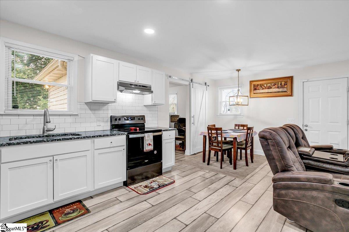 Piedmont, South Carolina 29673, United States, 3 Bedrooms Bedrooms, ,3 BathroomsBathrooms,Residential,Active,102849