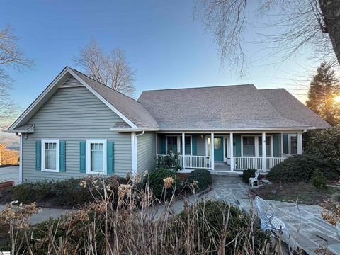 118 Blue Teal Way Landrum SC 29356