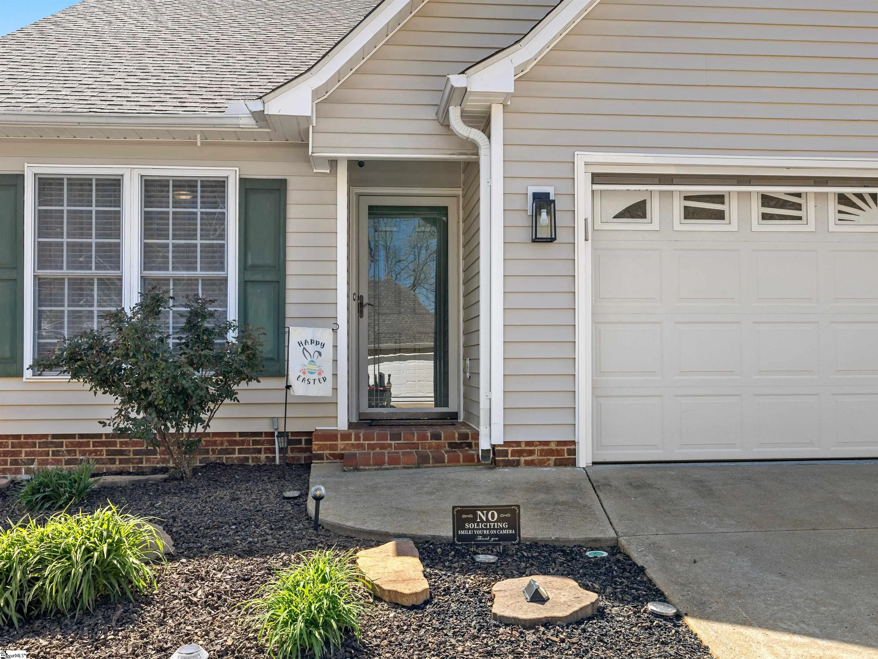 432 Rambling Rose Way