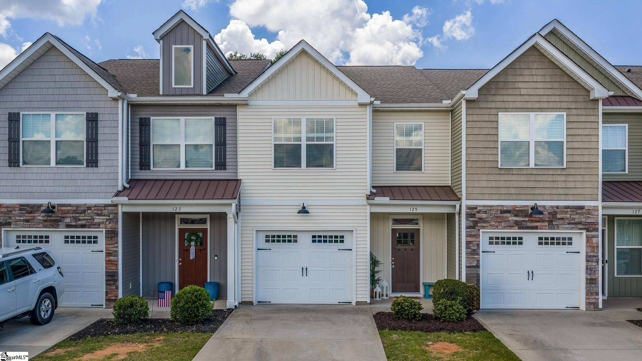 125 Rushing Creek Lane