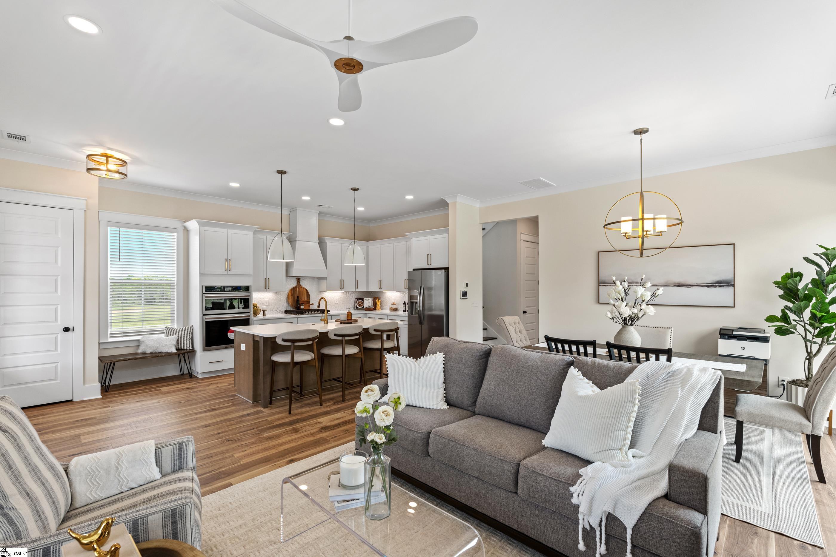 Pendleton, South Carolina 29670, United States, 3 Bedrooms Bedrooms, ,3 BathroomsBathrooms,Residential,Pending,116554