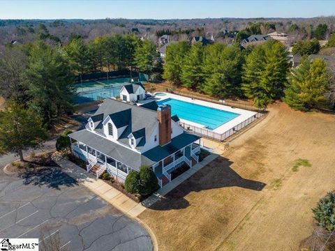 A home in Easley