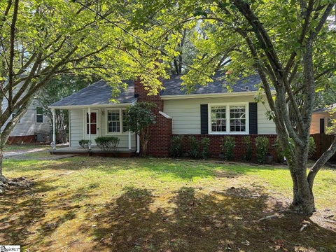 Photo of 4 Elletson Drive, Greenville, SC 29607 (MLS # 1606285)