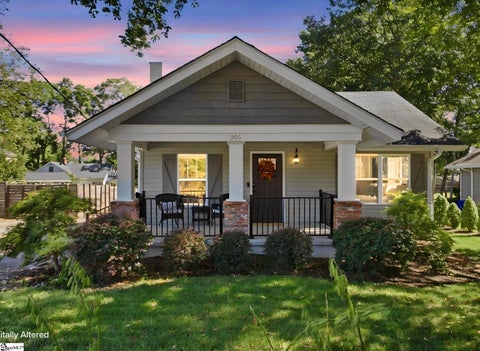 Photo of 305 Beechwood Avenue, Greenville, SC 29607 (MLS # 1605454)