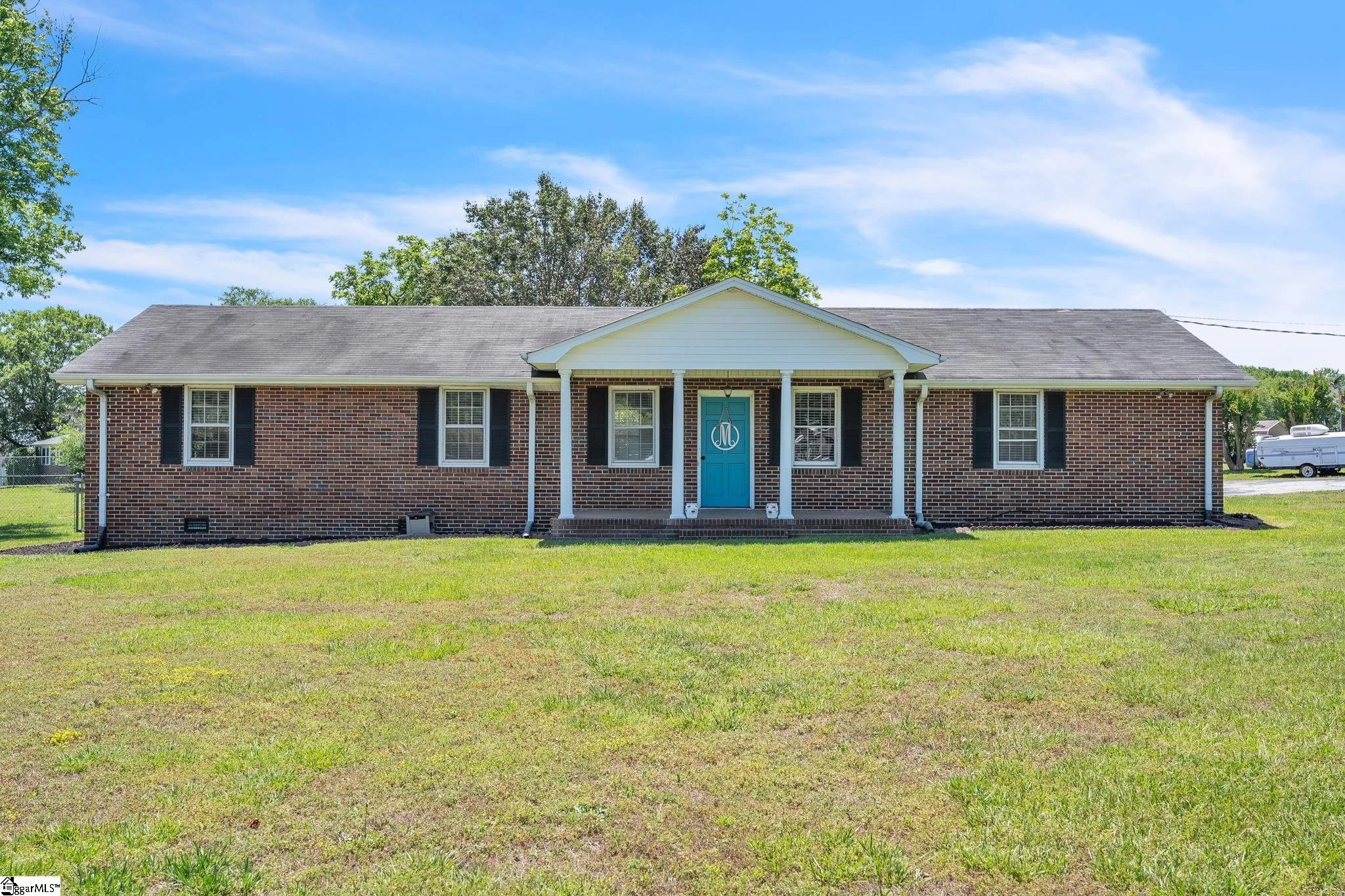 101 Colonial Lane