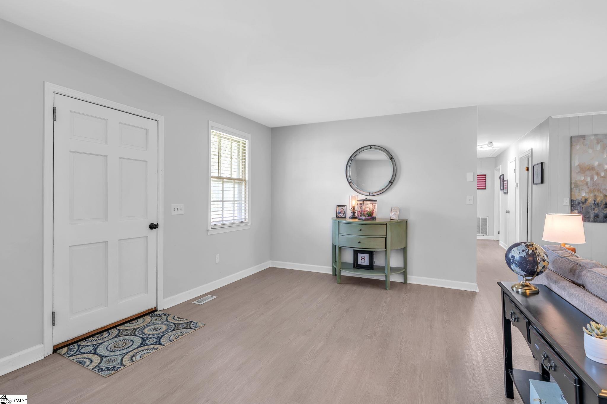 101 Colonial Lane