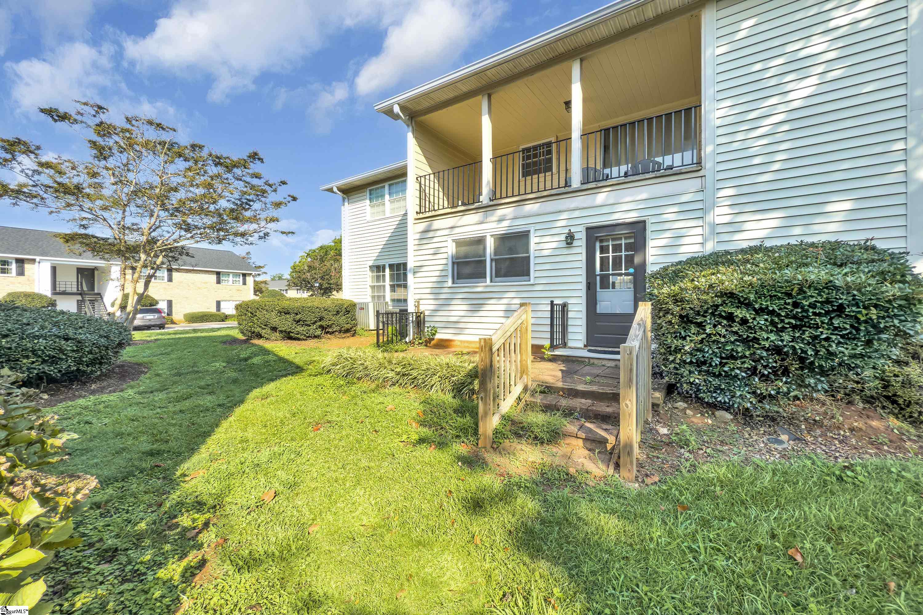 Greenville, South Carolina 29601, United States, 2 Bedrooms Bedrooms, ,2 BathroomsBathrooms,Residential,Active,196188