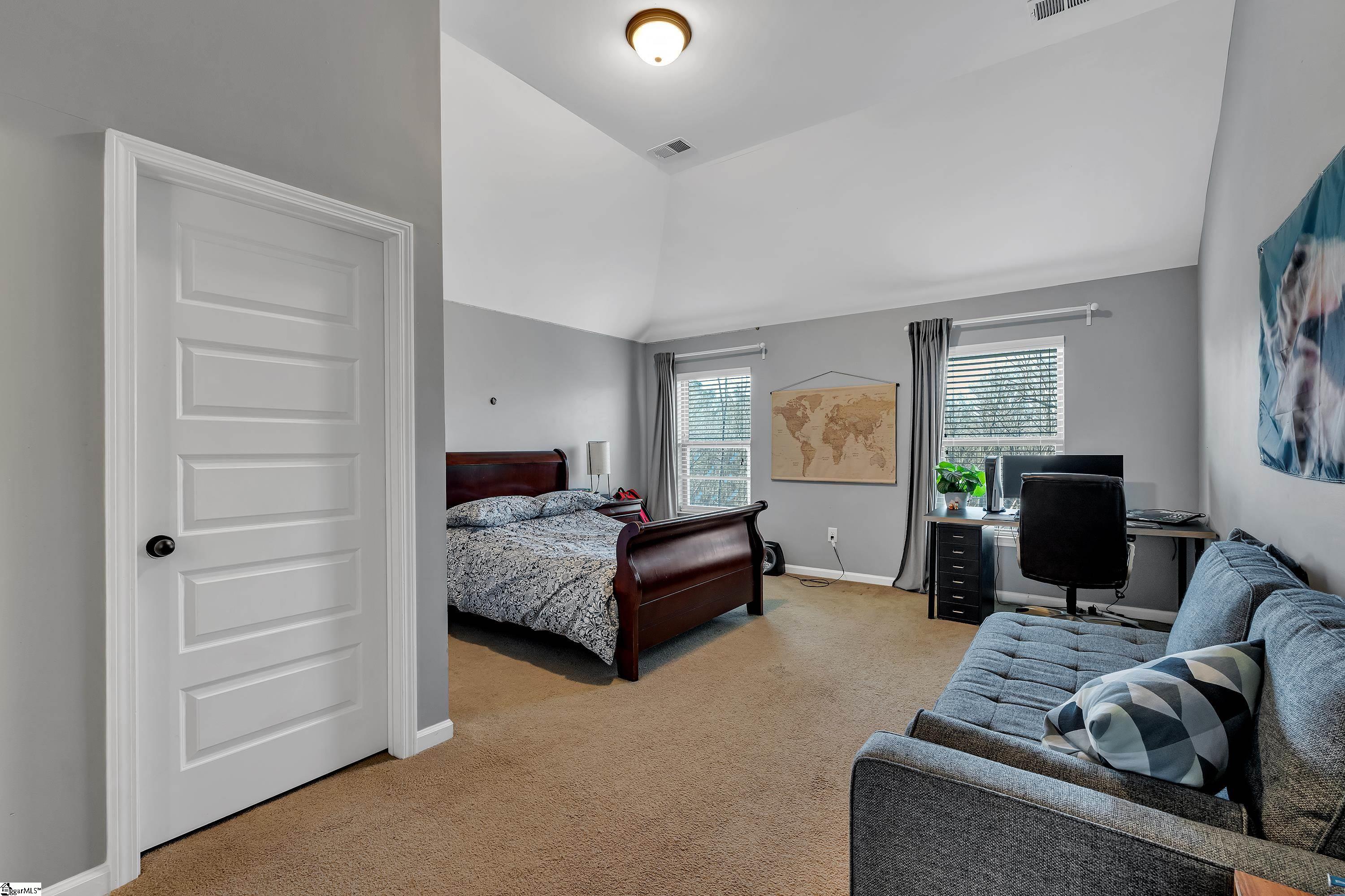 Greer, South Carolina 29650, United States, 5 Bedrooms Bedrooms, ,4 BathroomsBathrooms,Residential,Contingent,8212