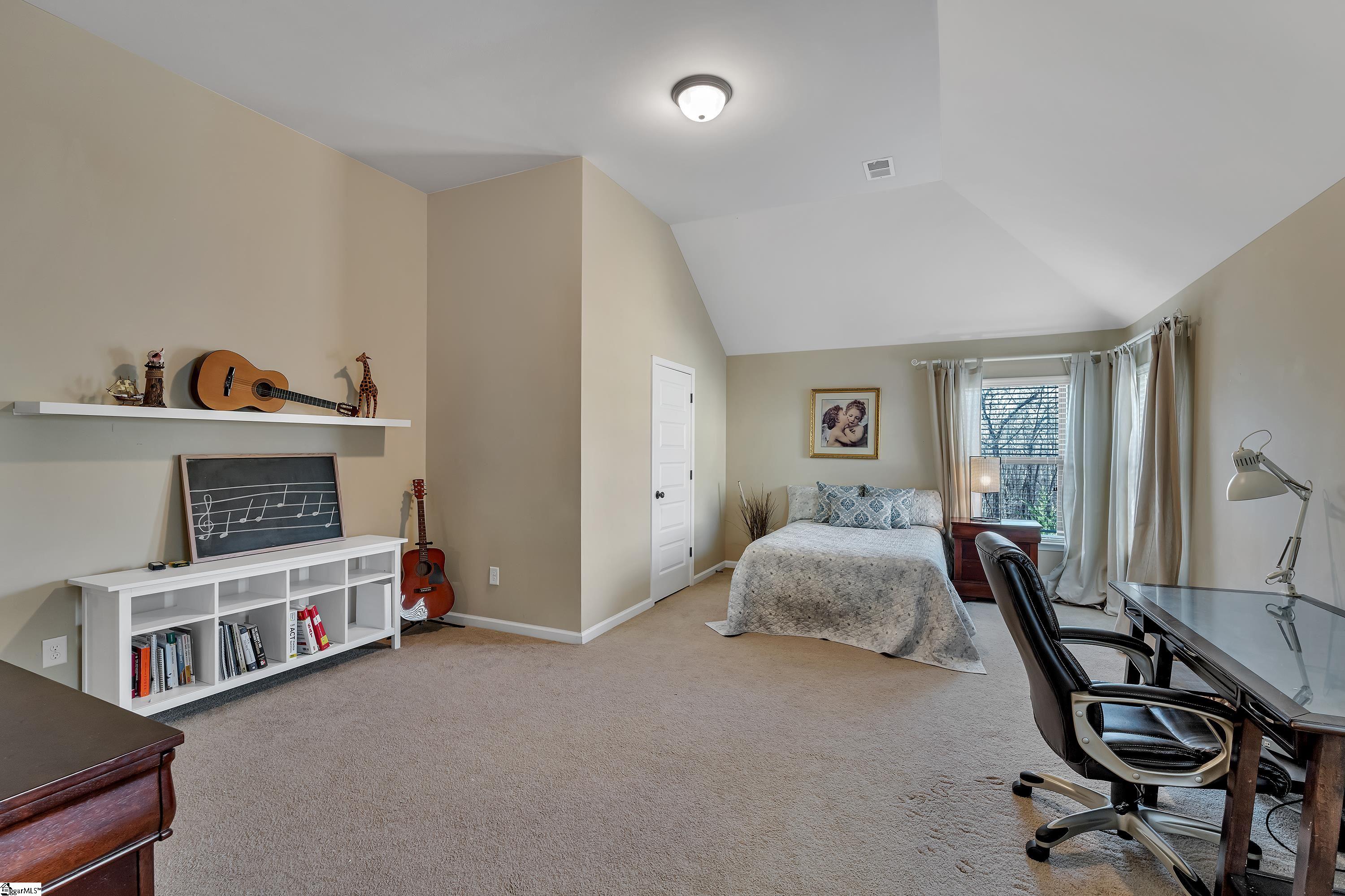 Greer, South Carolina 29650, United States, 5 Bedrooms Bedrooms, ,4 BathroomsBathrooms,Residential,Contingent,8212