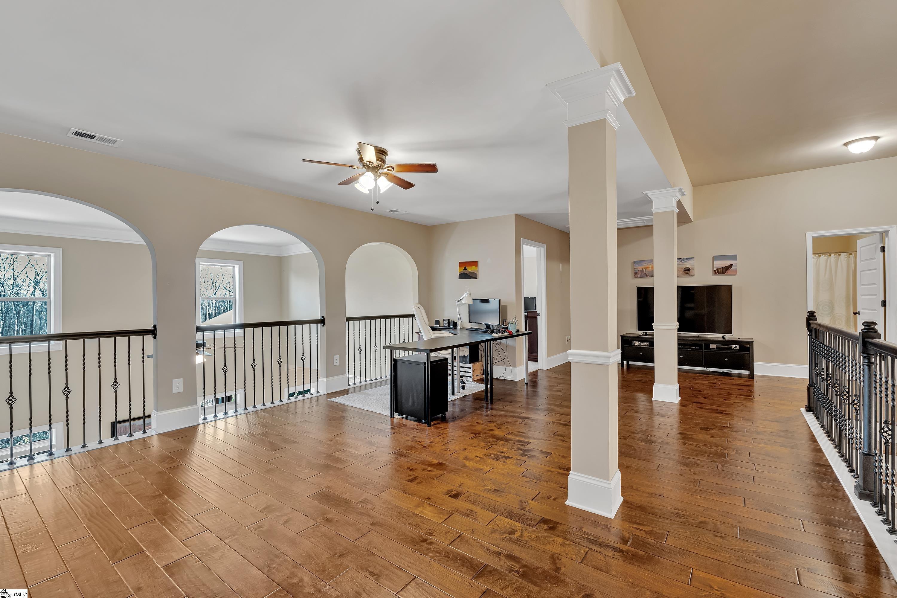 Greer, South Carolina 29650, United States, 5 Bedrooms Bedrooms, ,4 BathroomsBathrooms,Residential,Contingent,8212