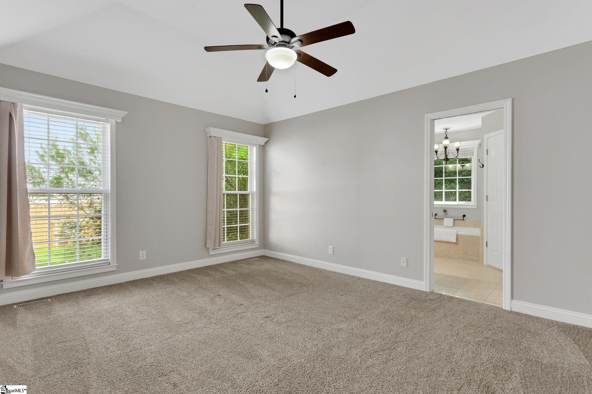 Simpsonville, South Carolina 29681, United States, 3 Bedrooms Bedrooms, ,2 BathroomsBathrooms,Residential,Contingent,211738