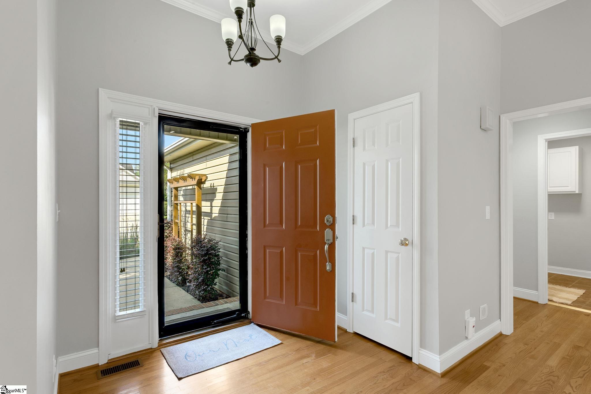 Simpsonville, South Carolina 29681, United States, 3 Bedrooms Bedrooms, ,2 BathroomsBathrooms,Residential,Contingent,211738