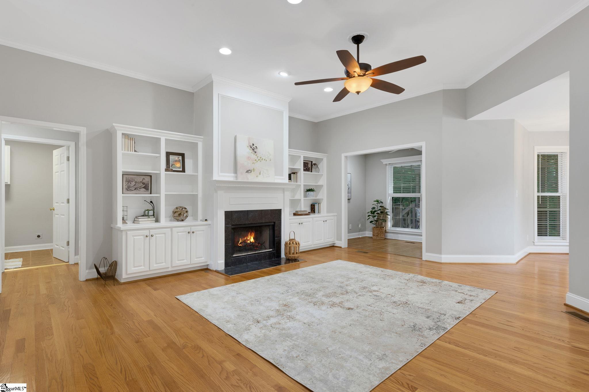 Simpsonville, South Carolina 29681, United States, 3 Bedrooms Bedrooms, ,2 BathroomsBathrooms,Residential,Contingent,211738