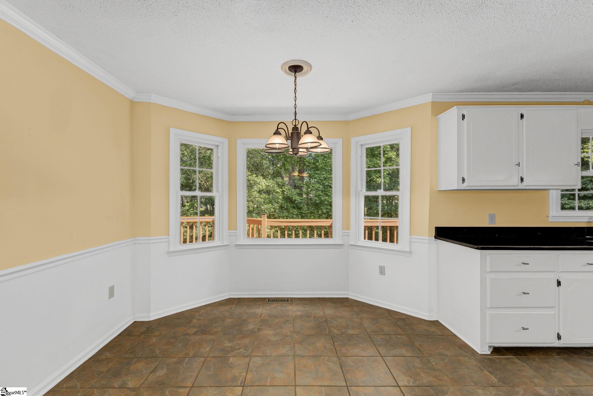 Spartanburg, South Carolina 29301, United States, 3 Bedrooms Bedrooms, ,3 BathroomsBathrooms,Residential,Active,239444