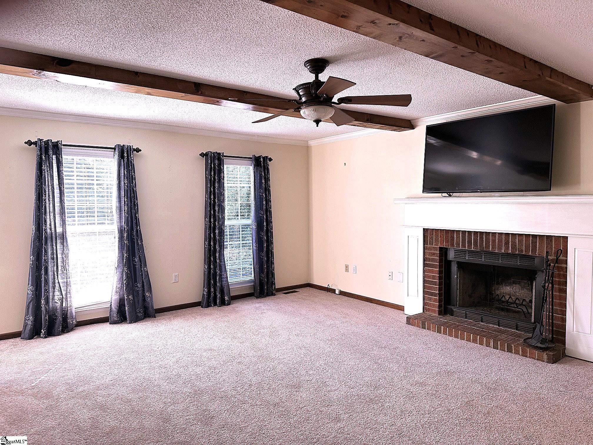 Spartanburg, South Carolina 29301, United States, 3 Bedrooms Bedrooms, ,3 BathroomsBathrooms,Residential,Active,239444