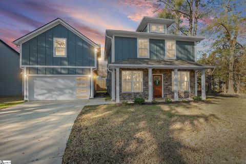 Photo of 100 Potomac Avenue, Greenville, SC 29605 (MLS # 1587748)