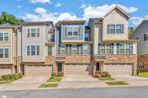 Photo of 28 Questover Drive, Greenville, SC 29607 (MLS # 1606243)